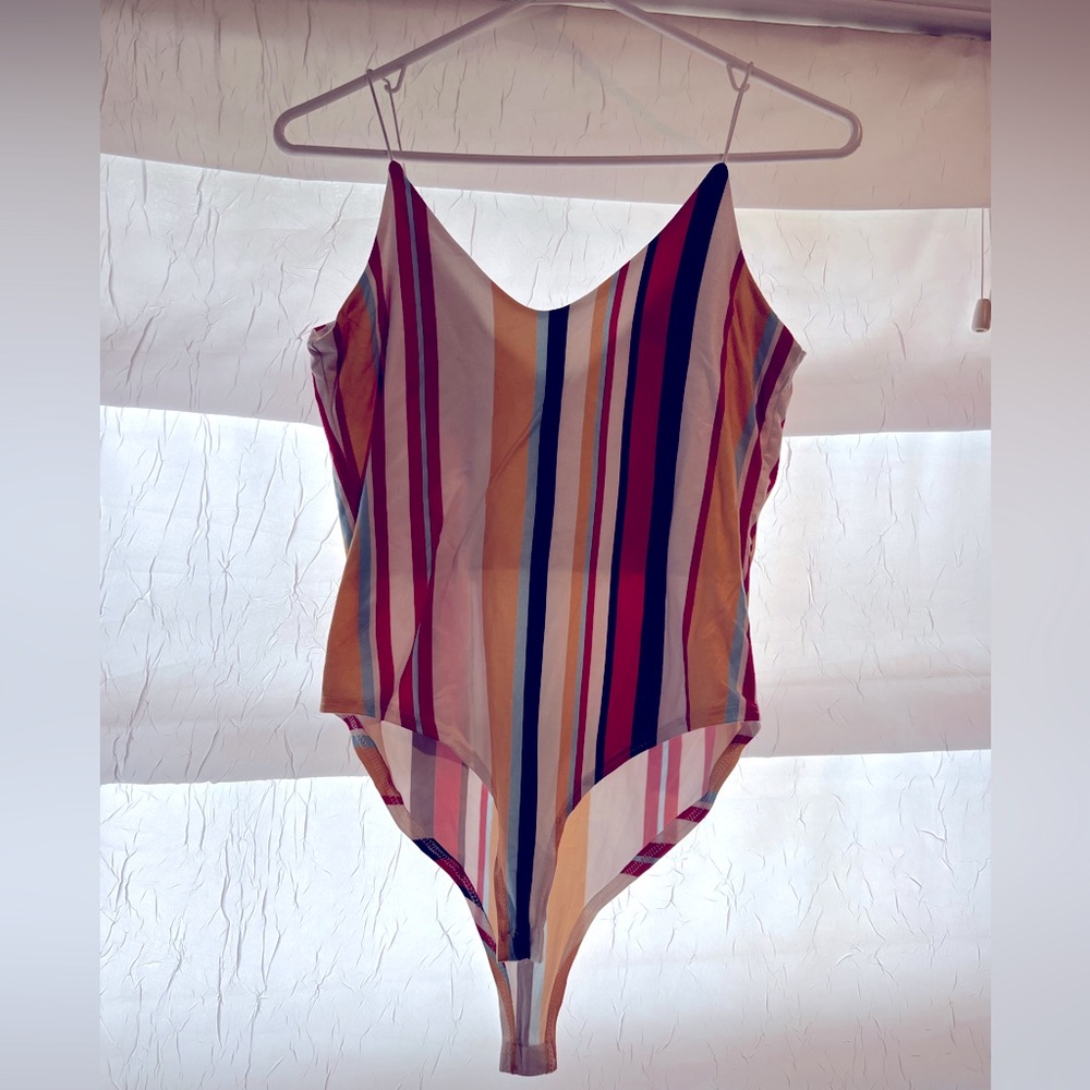 Gaze body suit